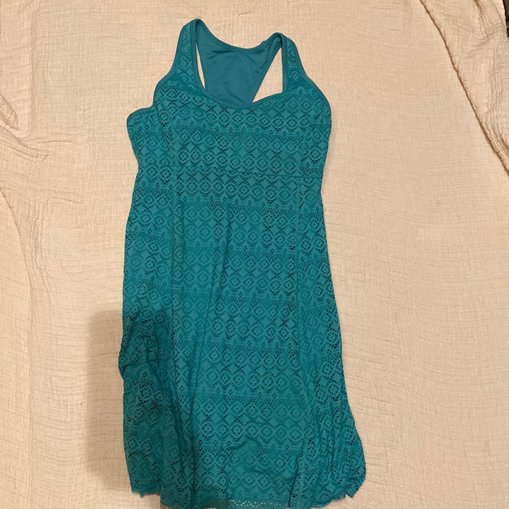 Womens Soybu athletic dress, built in bra.